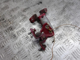 петля двери Mitsubishi Lancer 9 поколение 2004, 2.0 л., бензин, МКПП, универсал