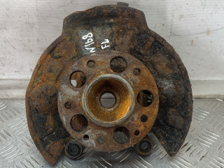 кулак поворотный левый Mercedes-Benz A-Класс W168 2001