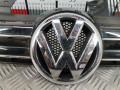 решетка радиатора Volkswagen Golf 6 поколение 2009, 2.0 л., МКПП, хетчбэк 5 дв., 5K0853653 - фото №4