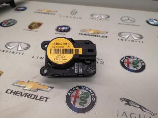 моторчик заслонки печки Chevrolet Equinox 3 поколение 2018, 2.0 л., бензин, передний привод, 23155240