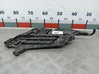 крепление фары левой Skoda Octavia 2 поколение (A5) [рестайлинг] 2010, 2.0 л., МКПП, универсал, 1Z0941339