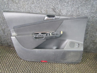 обшивка двери передняя левая Volkswagen Passat B6 2009, 2.0 л., дизель, МКПП, универсал