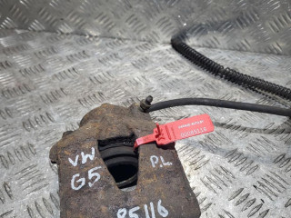 суппорт передний левый Volkswagen Golf 5 поколение 2005, 1.9 л., дизель, 5МКПП, черный, хетчбэк 5 дв.