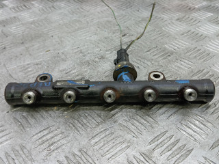 топливная рампа Ford Kuga 1 поколение 2009, 2.0 л., дизель, 9681649580