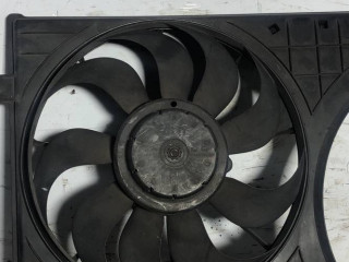 вентилятор радиатора Volkswagen Passat B5 1999, 1.6 л., ANA, бензин, 5МКПП, синий, универсал