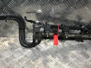 форсунка Volkswagen Golf 4 поколение 2000, 1.4 л., бензин, МКПП, 036031C