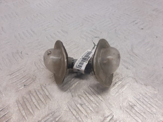 подсветка номера Kia Venga 1 поколение 2010, 1.4 л., МКПП, хетчбэк 5 дв., 925011M000