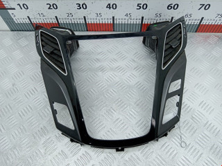 дефлектор обдува салона Hyundai i40 1 поколение 2012, 1.7 л., МКПП, универсал, 974103Z000