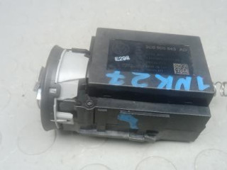 ключ-карта Volkswagen Passat B7 2012, 2.0 л., дизель, МКПП, седан, 3C0959752BA