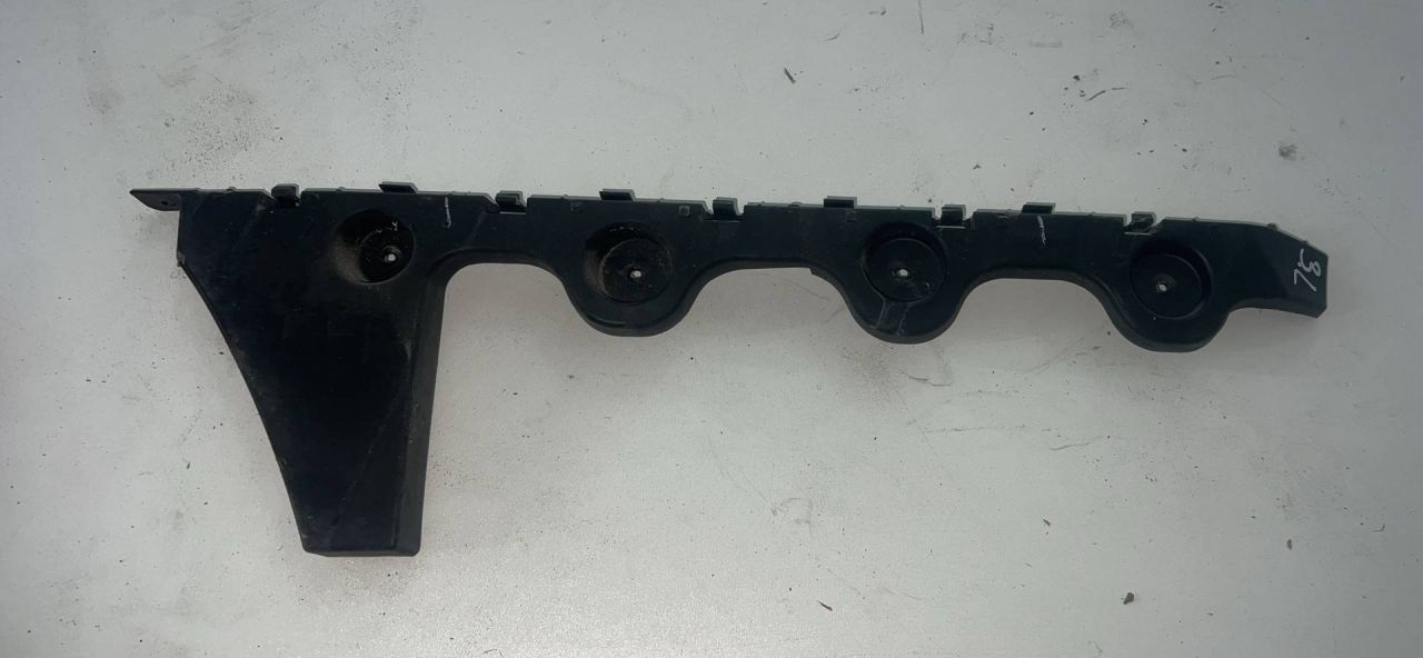 Крепление бампера переднего Chevrolet Equinox 3 поколение 2020, 1.5 л., бензин, АКПП, внедорожник 5 дв. - фото №1