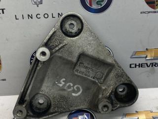 кронштейн крепления компрессора Buick Encore 1 поколение [рестайлинг] 2018, 1.4 л., бензин, АКПП, 55577637