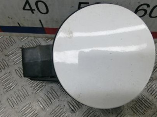 лючок топливного бака Kia Sorento 2 поколение 2011, 2.2 л., CRDi, дизель, МКПП, внедорожник 5 дв., 695102P000