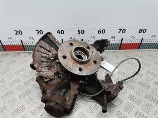 ступица передняя правая Mercedes-Benz M-Класс W163 2000, 3.2 л., АКПП, внедорожник 5 дв.