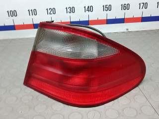 фонарь задний правый Mercedes-Benz CLK-Класс W208/A208 [рестайлинг] 2000, 3.2 л., бензин, купе
