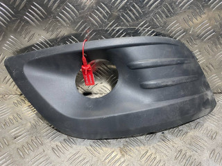 заглушка (решетка) в бампер Lada Largus 1 поколение 2015, 1.6 л., бензин, 5МКПП, фургон, 8450000252