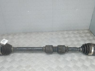 полуось передняя правая (приводной вал, ШРУС) Hyundai ix35 1 поколение 2013, 1.7 л., CRDi, дизель, МКПП, внедорожник 5 дв., 495012Y101, 495012Y900