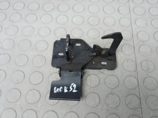 замок капота Audi Q7 4L 2006, 3.0 л., дизель, внедорожник 5 дв.