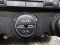блок управления печки / климат-контроля Volkswagen Passat B6 2006, 2.0 л., дизель, МКПП, универсал - фото №2