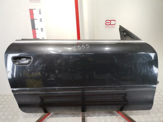 дверь передняя правая Audi A4 B6 2004, 2.5 л., АКПП, кабриолет, 8H0831052D