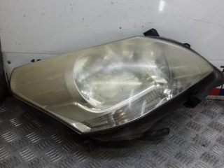 фара правая Toyota Verso 1 поколение 2009, 1.6 л., бензин, МКПП, минивэн, 811300F110