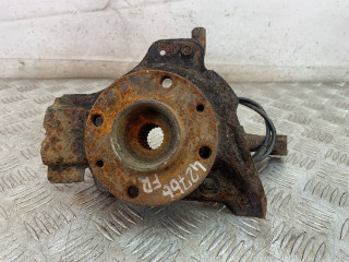 кулак поворотный правый Fiat Punto 2 поколение 2001, 1.2 л., бензин, МКПП, хетчбэк 5 дв.