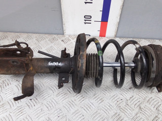 стойка передняя правая Renault Megane 3 поколение 2010, 1.5 л., дизель