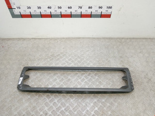 заглушка (решетка) в бампер Land Rover Freelander 2 поколение 2007, 2.2 л., АКПП, внедорожник 5 дв., BH528C050