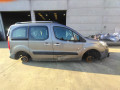 фара правая Peugeot Partner 2 поколение (B9) 2009, 1.6 л., МКПП, минивэн, 6206K4 - фото №17