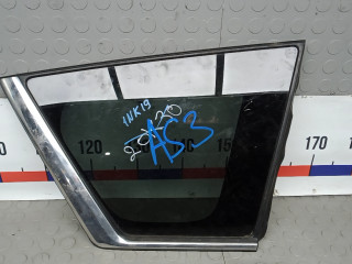 стекло кузовное боковое правое Peugeot 4007 1 поколение 2009, 2.2 л., дизель