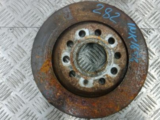 диск тормозной задний Skoda Superb 2 поколение 2008, 1.9 л., дизель, МКПП, хетчбэк 5 дв., 1K0615601AD