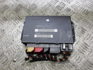 блок комфорта Audi A4 B6 2002, 1.8 л., бензин, МКПП, универсал, 8E0959433AD