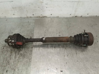 полуось передняя левая (приводной вал, ШРУС) Volkswagen Passat B5 1999, 1.6 л., бензин, 5МКПП