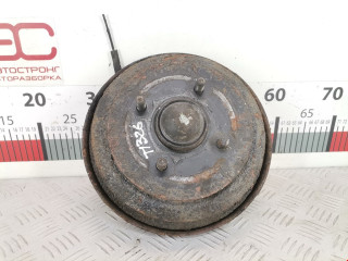 ступица задняя левая Mazda 2 1 поколение DY 2003, 1.4 л., МКПП, хетчбэк 5 дв., DG4026250