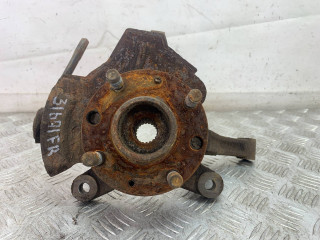 кулак поворотный правый Daewoo Kalos 1 поколение 2004, 1.4 л., бензин, МКПП