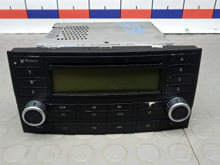 магнитола Volkswagen Touareg 1 поколение 2005, 2.5 л., дизель, внедорожник 5 дв.