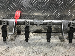 форсунка Ford Focus 1 поколение 2000, 1.8 л., бензин, АКПП, 0280155819