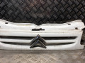 решетка радиатора Citroen Berlingo 1 поколение (M49) 2000, 2.0 л., HDi, дизель, 5МКПП, белый, фургон - фото №3