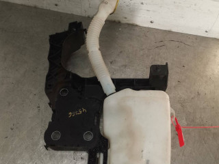 бачок омывателя Renault Megane 2 поколение 2003, 1.6 л., K4M 616, бензин, 5МКПП, седан