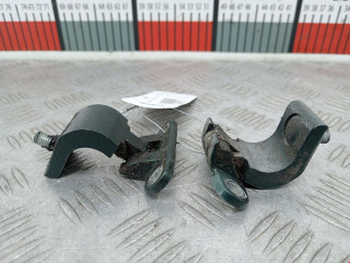 петля крышки багажника Volkswagen Golf 4 поколение 1998, 1.6 л., МКПП, хетчбэк 5 дв., 1J9827301