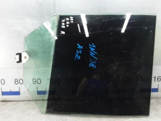 стекло двери задней правой Land Rover Range Rover Sport 1 поколение 2005, 3.0 л., дизель, АКПП, внедорожник 5 дв.