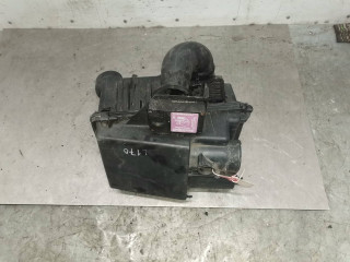 корпус воздушного фильтра Mazda 6 GG [рестайлинг] 2005, 2.0 л., дизель, 5МКПП, красный, универсал