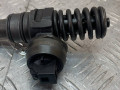 форсунка Volkswagen Golf 5 поколение 2006, 1.9 л., дизель, 038130073BN - фото №3