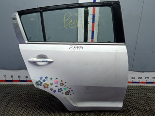 дверь задняя правая Kia Sportage 3 поколение 2012, 1.7 л., дизель, внедорожник 5 дв.