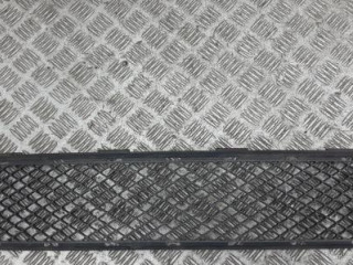 заглушка (решетка) в бампер Hyundai Tucson 1 поколение 2005, 2.0 л., дизель, АКПП, внедорожник 5 дв.