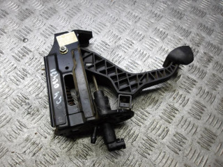 педаль сцепления Volkswagen Golf 4 поколение 2002, 1.9 л., дизель, МКПП, универсал, 1J1721059BJ