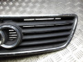 решетка радиатора Audi A6 4A/C4 1997, 2.8 л., бензин, МКПП, универсал, 4A0853651C - фото №4