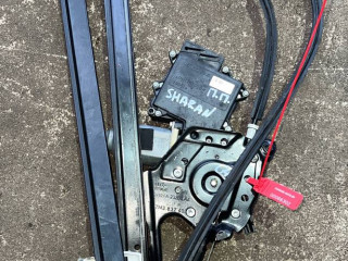 стеклоподъемник электрический передний правый Volkswagen Sharan 1 поколение [2-й рестайлинг] 2006, минивэн