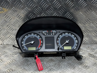 щиток приборов (приборная панель) Skoda Fabia 1 поколение [рестайлинг] 2005, 1.9 л., дизель, хетчбэк 5 дв.