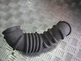 патрубок воздушного фильтра Mitsubishi Colt 6 поколение (Z20/Z30) 2006, 1.3 л., бензин, MN135109