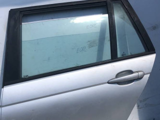 дверь задняя левая BMW 3 серия E46 1999, 2.0 л., дизель, lightsteelblue, универсал